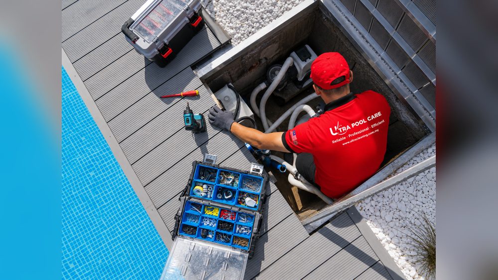 Pool Care pool cleaning and maintenance